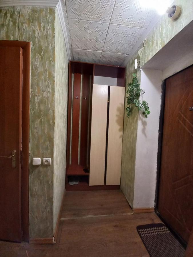 1 Комнатная Квартира Остановка Торговый Центр Čerkasy Exteriér fotografie