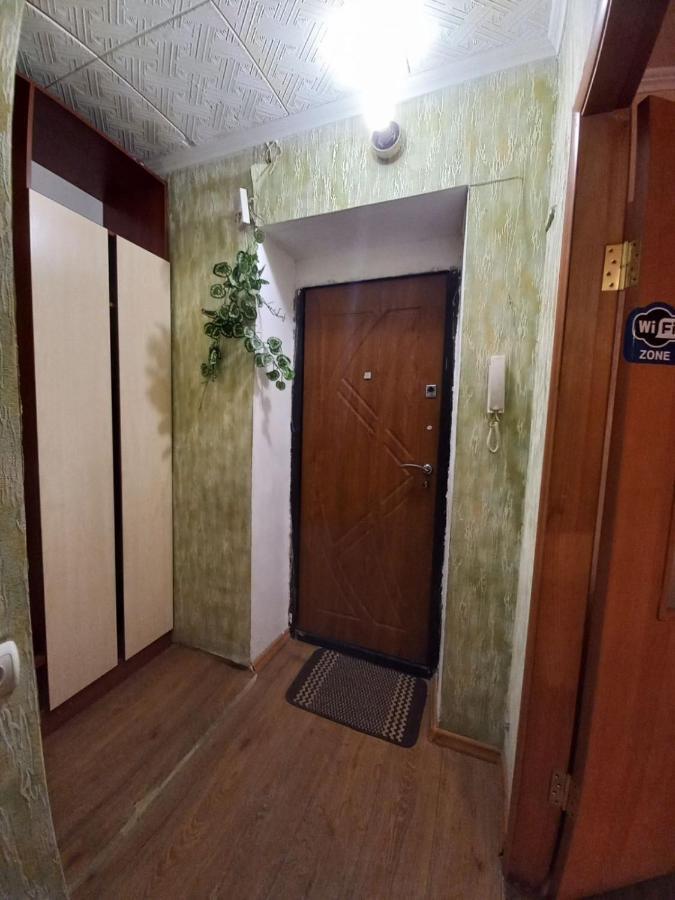 1 Комнатная Квартира Остановка Торговый Центр Čerkasy Exteriér fotografie