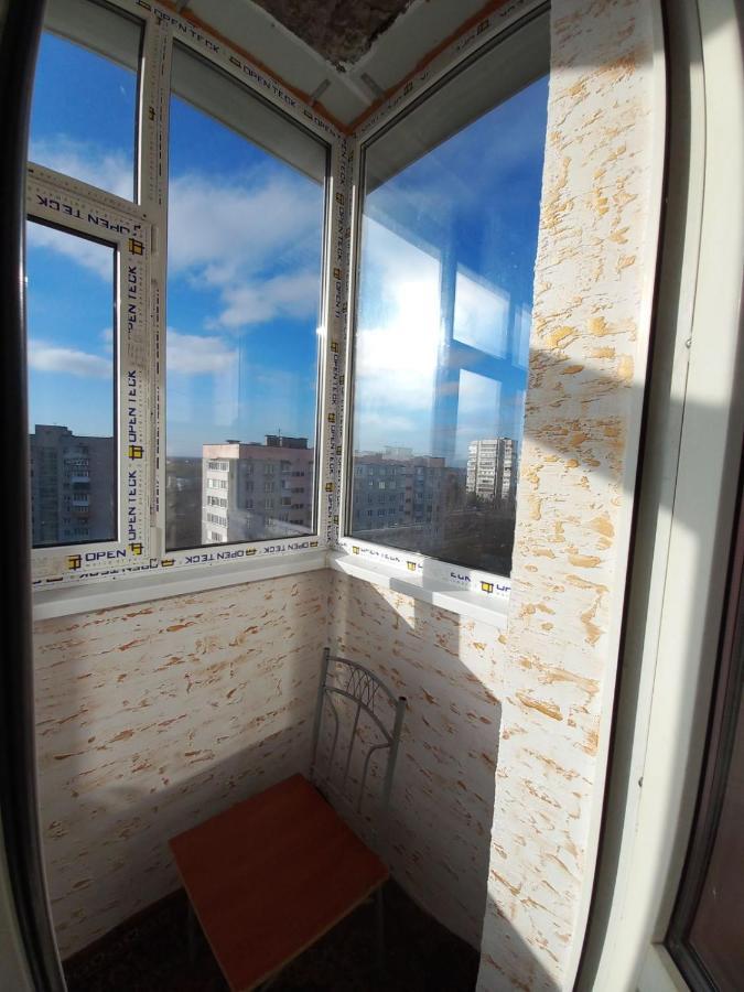 1 Комнатная Квартира Остановка Торговый Центр Čerkasy Exteriér fotografie